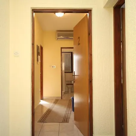 Apartment By The Sea Okrug Gornji, Ciovo - 8663 Trogir