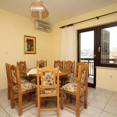 Appartement By The Sea Okrug Gornji, Ciovo - 8663 Trogir