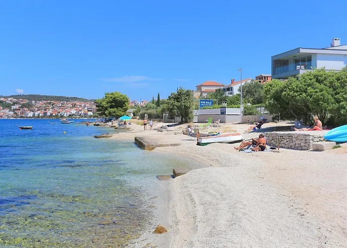 公寓 By The Sea Okrug Gornji, Ciovo - 8663 特罗吉尔